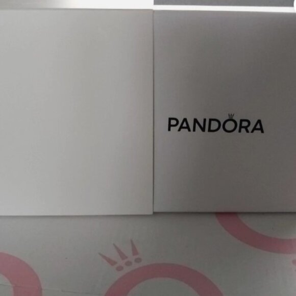 *UK Limited Edition*Pandora Santa Heart Red Hat Christmas Tree Ornament 2025 🎄 - Picture 16 of 16